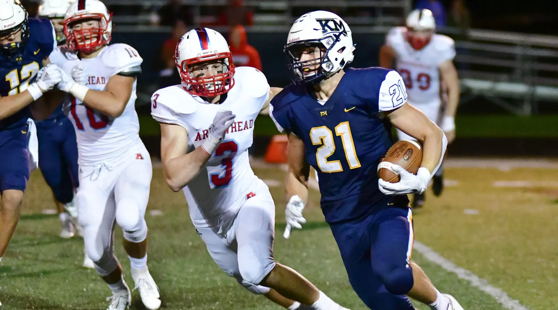 Best Football Mouth Guards for Youth & High School Athletes